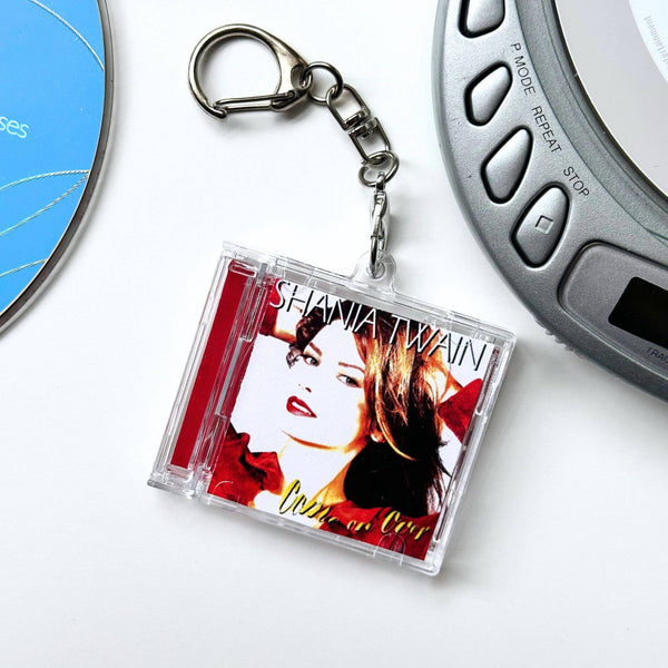 'Hit Clips' Mini CD Case Keychain - Shania Twain Man! I Feel Like A Woman!