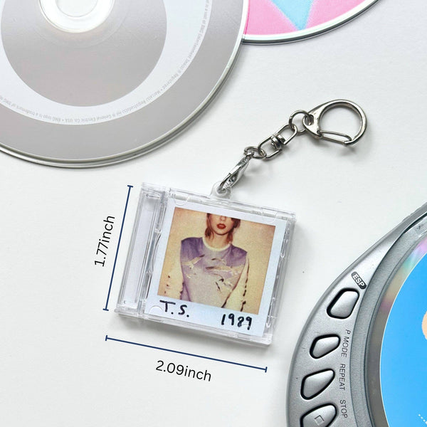 'Hit Clips' Mini CD Case Keychain - Taylor Swift Shake It Off